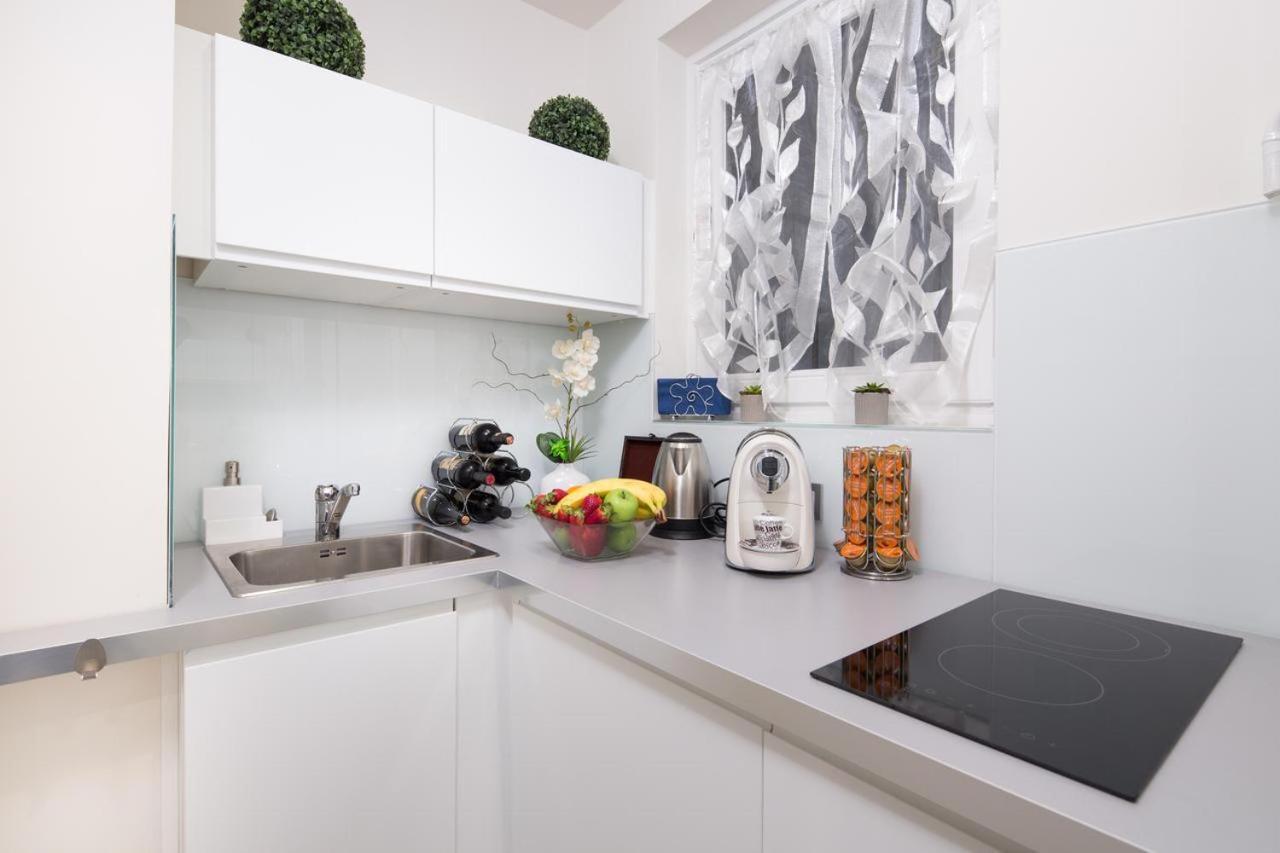 Danube Corso Boutique Apartment Budapest Eksteriør billede